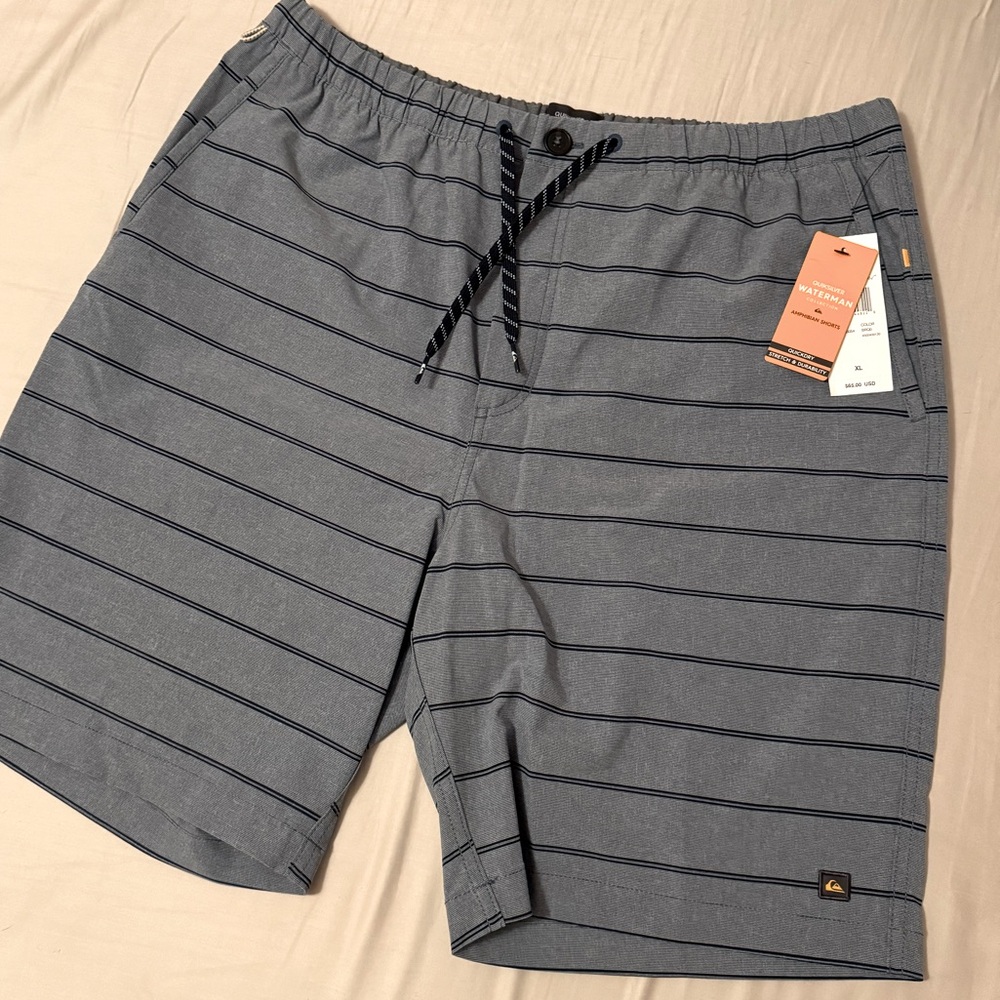 Quiksilver Boardshorts size XL Waterman Collection Amphibian Shorts Quick Dry